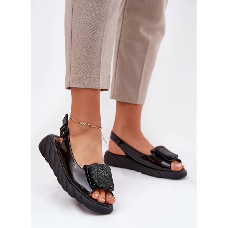 ARTIKER Leder lackierte Frauensandalen mit einem Keil mit Dekoration Artker 56C1564 Schwarz 2