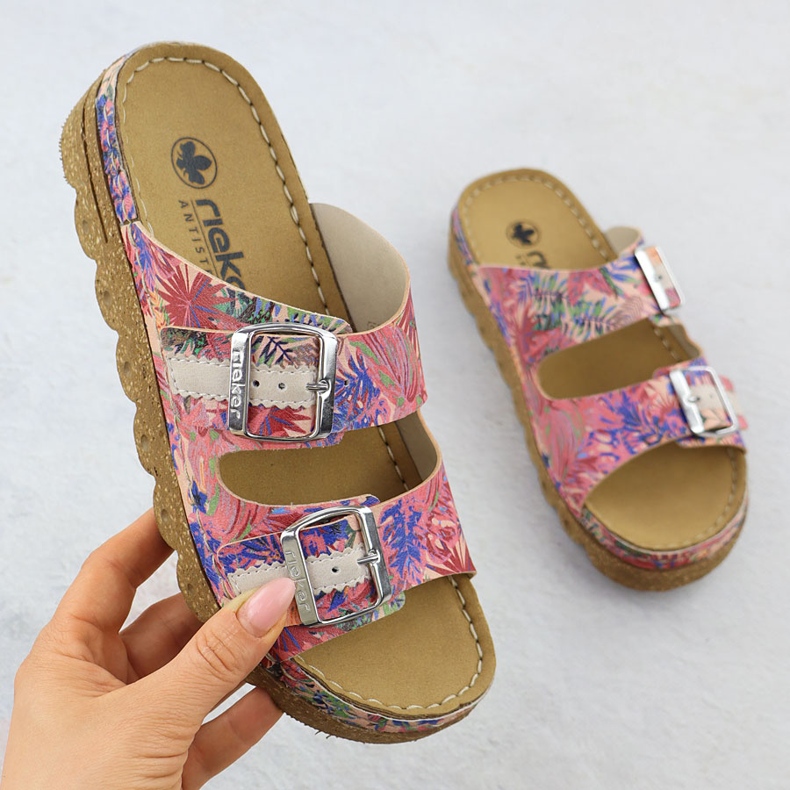 Frauenschuhe auf der Plattform mit rosa Schnallen Rieker V8751-90 1