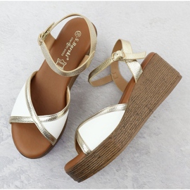 S.Barski Frauensandalen auf Keil weiß Złote S. Barski PL51-324 3