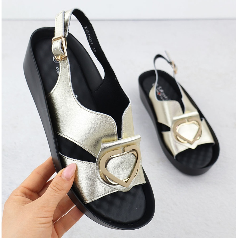 S.Barski Damen-Ledersandalen für Frauen auf den Złote S. Barski Kv51-031 Keil golden 1