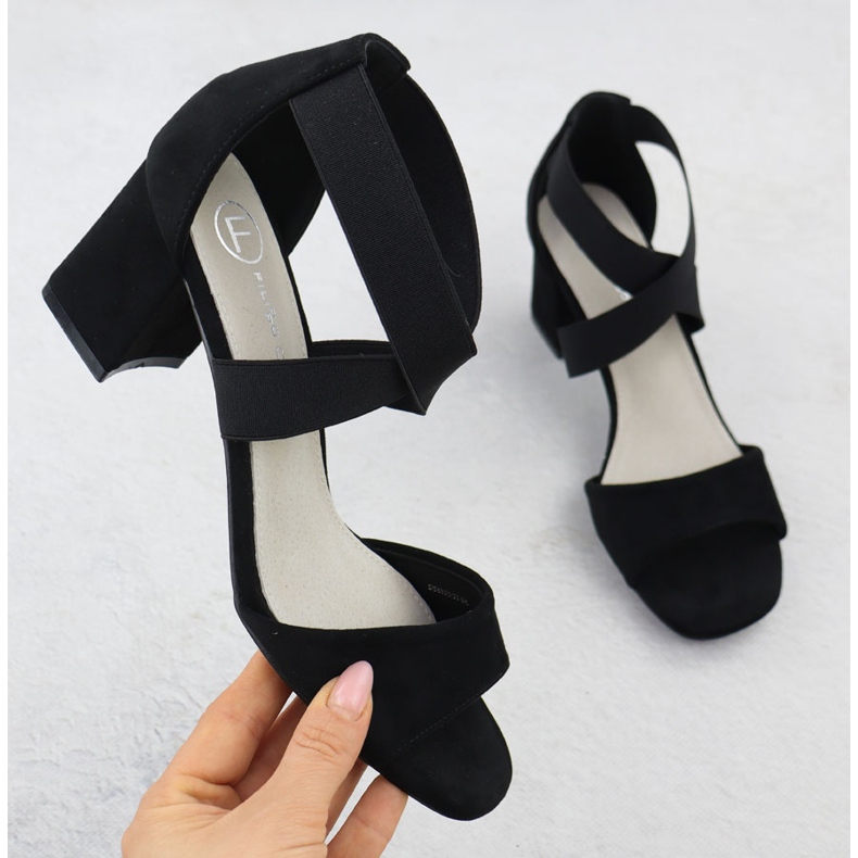 Frauensandalen auf dem Pfosten rutschten auf die schwarze Elastik Filippo DS6920 1