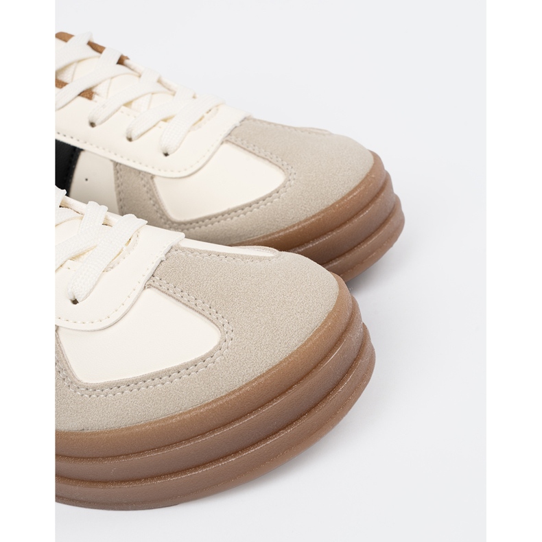 Shelvt Beige Sportschuhe für Damen 1