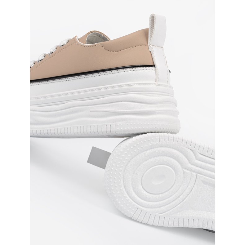 Shelvt Beige Turnschuhe auf der Plattform 1
