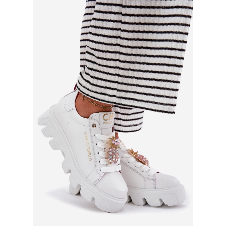 CheBello Leder -Turnschuhe mit einer dekorativen Brosche Porabello 4651 Weiß 1