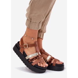 Inna Frauensandalen mit Streifen auf der Kamelplattform braun 1