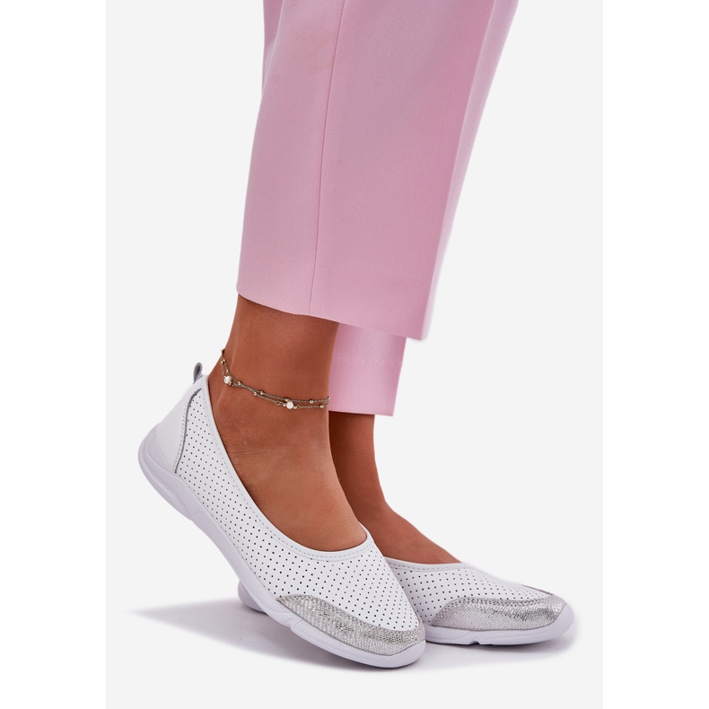 EVento Frauen Leder Openwork weiße Ballerinas 1