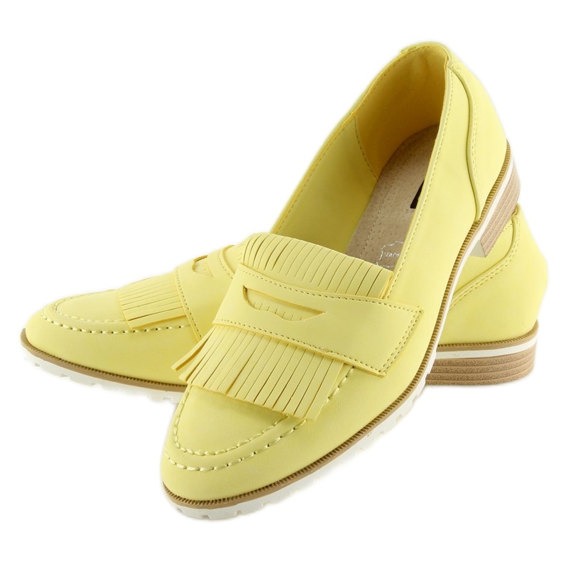 Gelbgelbe Loafer für Damen 2