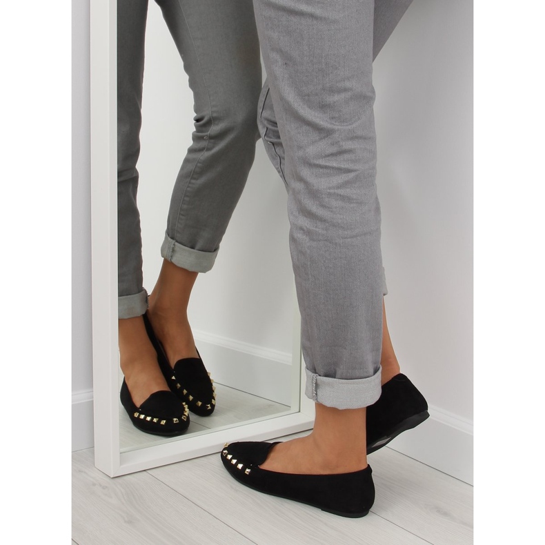 Schwarze Damenloafer mit Nieten schwarz 1388 Schwarz 1