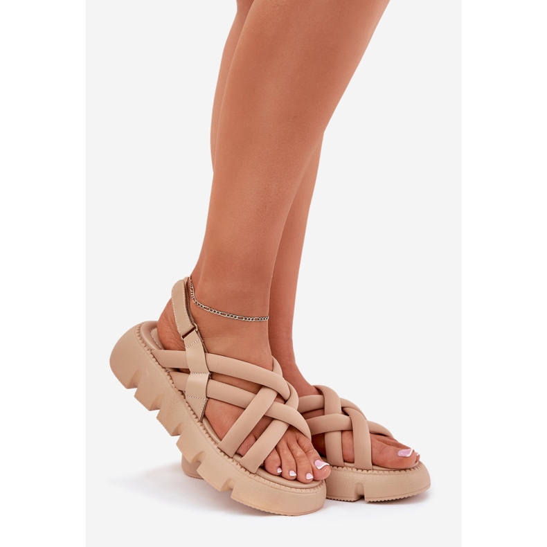 Inna Frauensandalen auf der Plattform mit beige Streifen 1