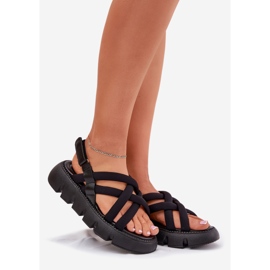 Inna Frauensandalen auf der Plattform mit schwarzen Streifen 1