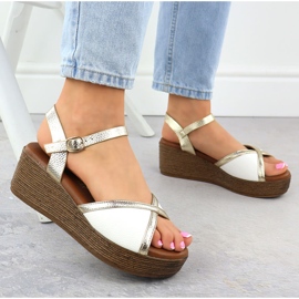 S.Barski Frauensandalen auf Keil weiß Złote S. Barski PL51-324 6