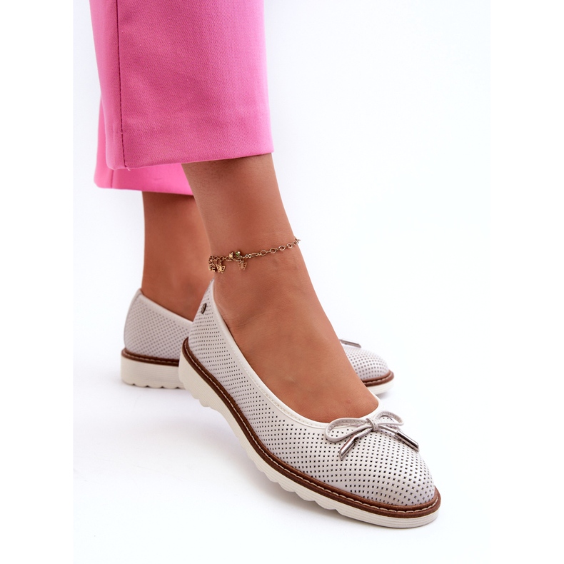 Durchbrochene Ballerinas für Damen aus Naturleder Maciejka P6509-11 Weiß 3