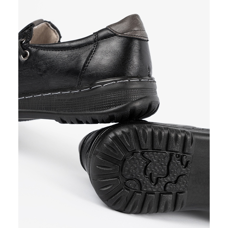 Vico Schwarze Low -Schuhe von Frauen 1