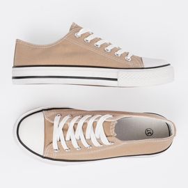 Shelvt Frauenmaterial Sneaker beige 4