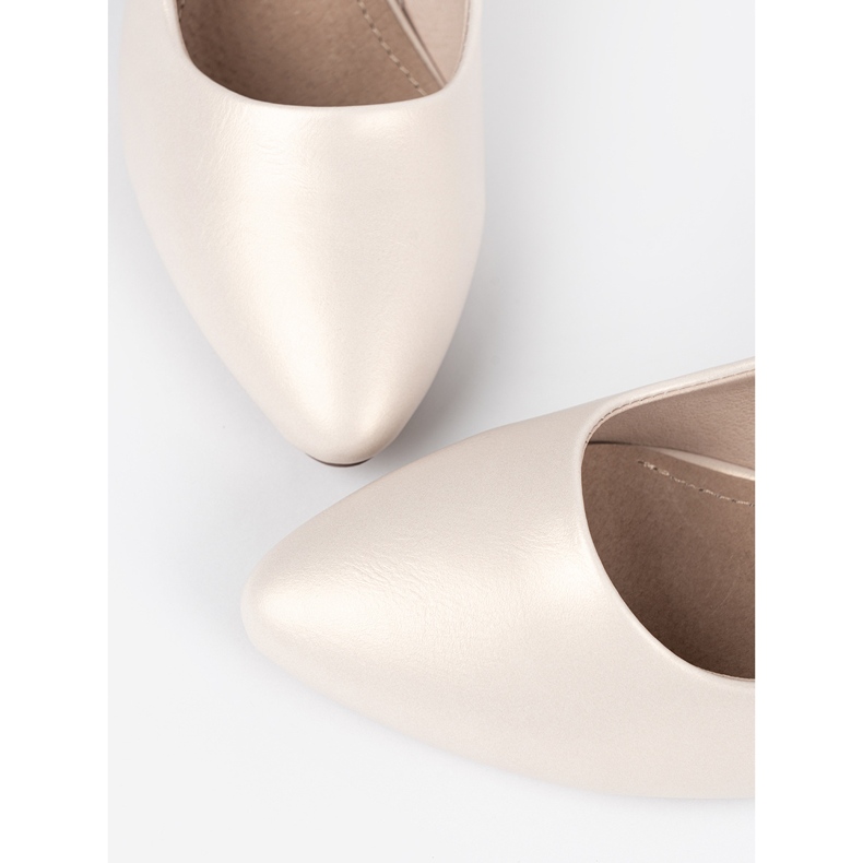 Leichte Beigepumpe Sergio Leone 1