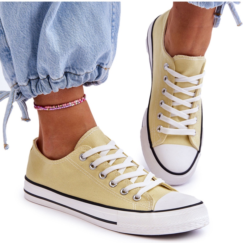Klassische gelbe Sneaker von Low Damen 5