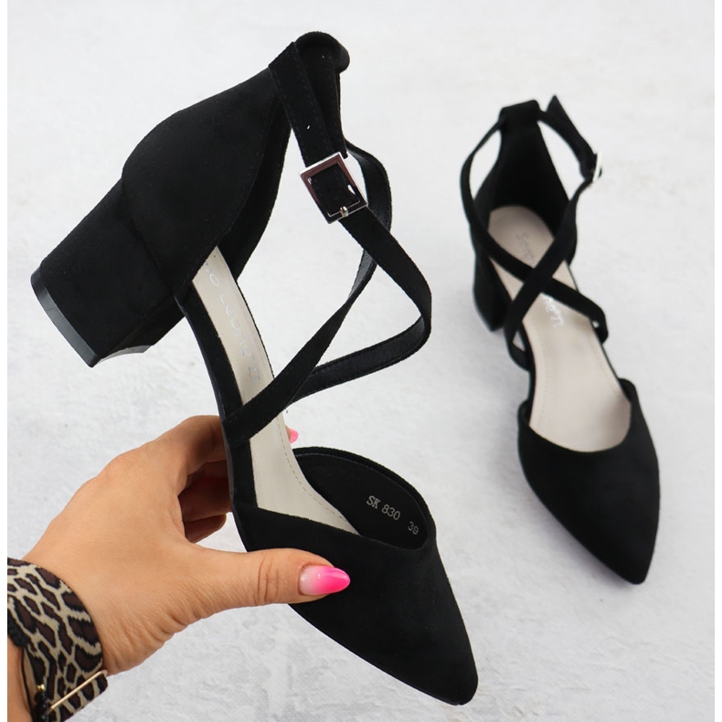 Frauensandalen auf dem schwarzen Sergio Leone SK-830 Post 1