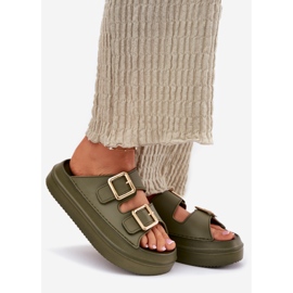 Inna Damenflip flops auf der Plattform mit goldenen Schnallen grün 1