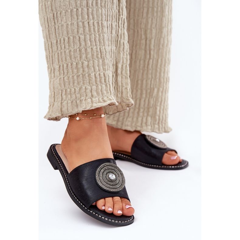 S.Barski Flatheeled-Flip-Flops für Frauen mit einem Ornament S. Barski Kv51-013 Schwarz 2