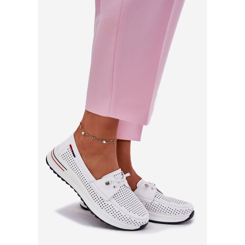 EVento Damen -Lederschuhe auf der Plattform offene Arbeiten weiß 1