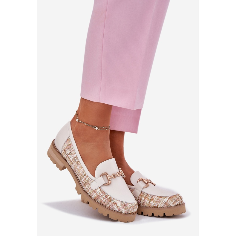 Damenleder -Ladung mit einem goldenen Detail Laura Messi 2938 Light Beige 1