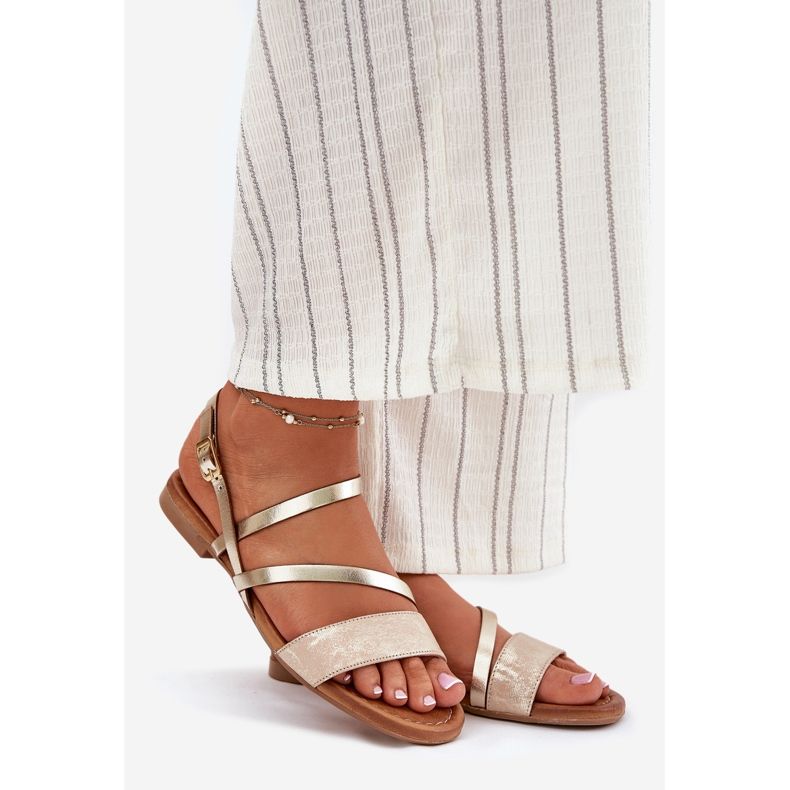 Maciejka-Frauen-Ledersandalen mit flach hyteriert golden 1