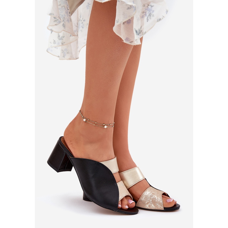 Damen-Leder-Hausschuhe auf dem Maciejka Post 06943-25 Schwarz und Gold 1