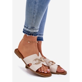 EVento Frauen flache Flip Flops mit dekorativem Detail Beige 1