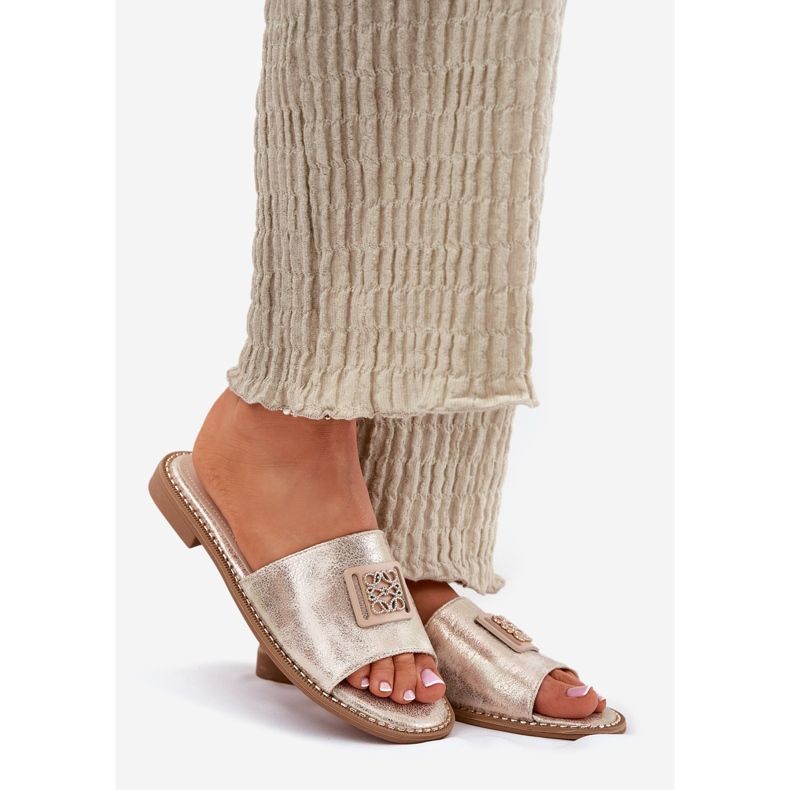 S.Barski Flatflip-Flops für Frauen mit einem Ornament S. Barski Kv51-089 Gold golden 1