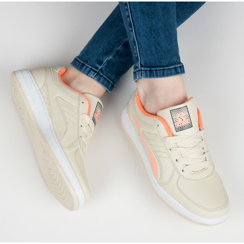 Rapter Beige Sportschuhe 1