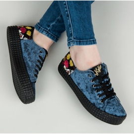 Kylie Blaue Turnschuhe aus Velours 1