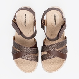 Sergio Leone Braune Sandalen auf einer weißen Plattform 3