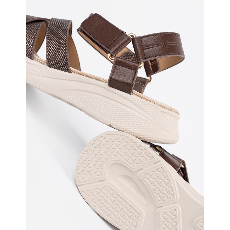 Sergio Leone Braune Sandalen auf einer weißen Plattform 1