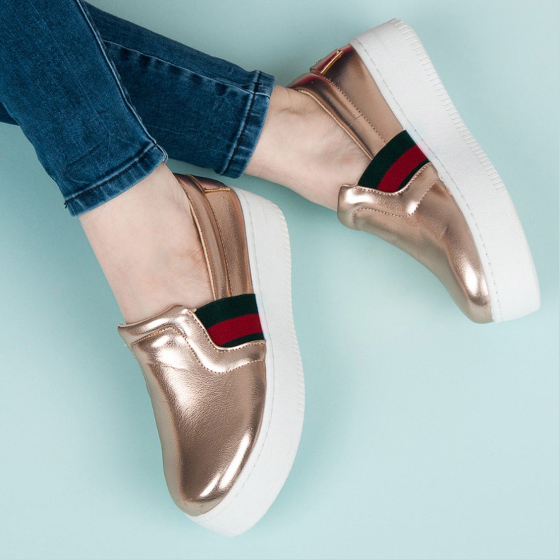 Kylie Slipons auf der Plattform rosa 1