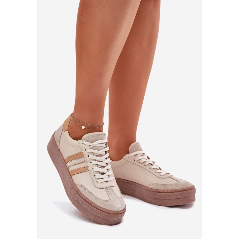 Frauen -Leder -Sneaker auf der Zazoo N1234 Beige Plattform 1