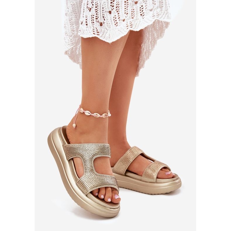 Inna Dekorierte Frauenflip -Flops auf der goldenen Plattform 1