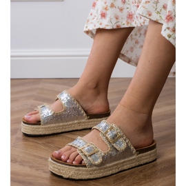 Silberglitter Espadrilles mit Schnallen 1