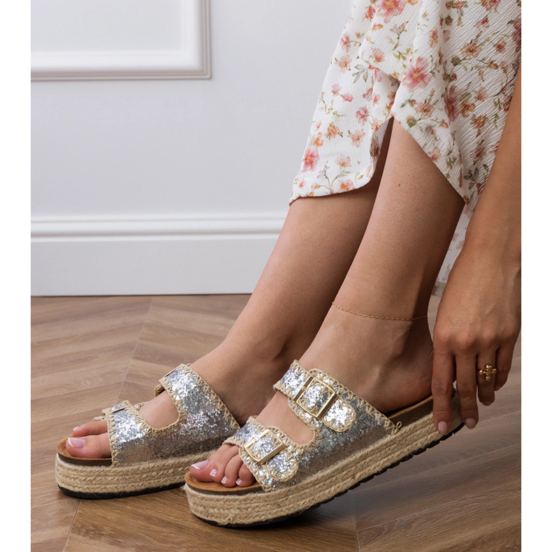 Silberglitter Espadrilles mit Schnallen 2