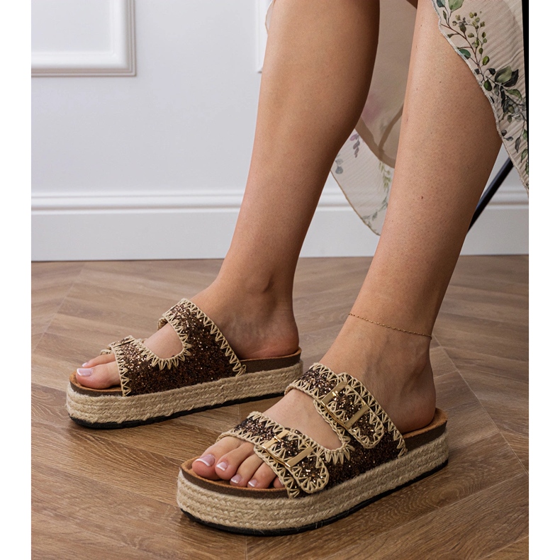 Brown Espadrilles Glitter Flip -Flops mit Schnallen braun 1