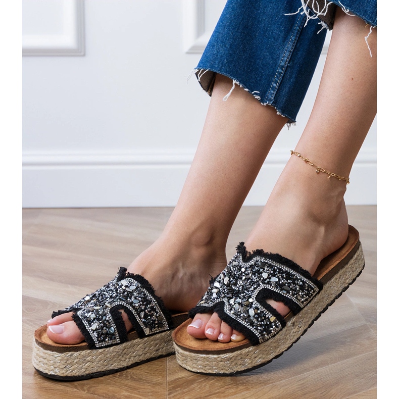 Schwarze Espadrilles mit Zirkonen und Kieselsteinen 2
