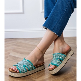 Grüne Espadrilles mit Zirkonen und Kieselsteinen 2