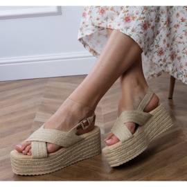 Beige Espadrilles Sandalen auf einer Plattform mit Streifen 2