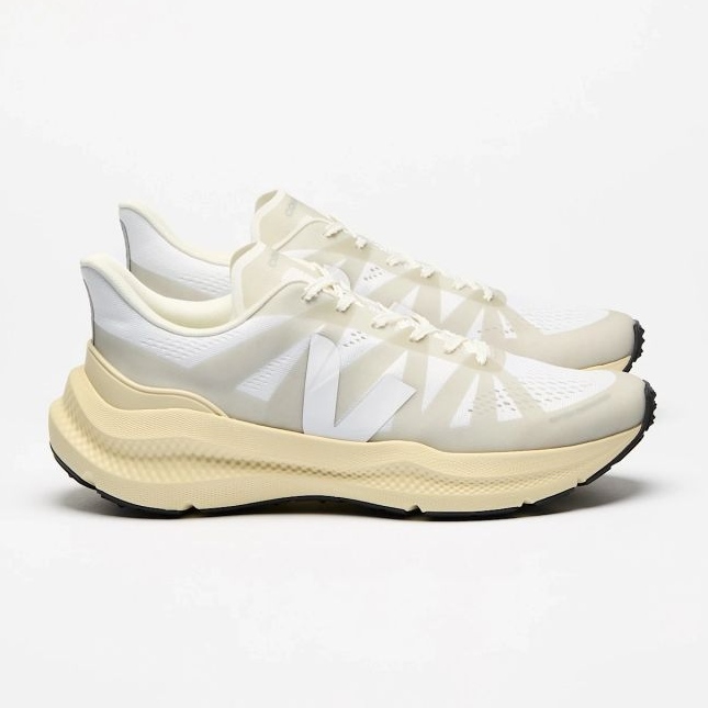 Veja Condor 3 Adv Enmesh CE2820742B Laufschuhe weiß 1