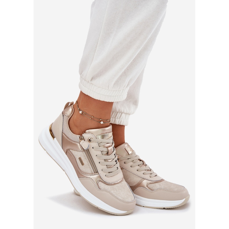 EVento Frauen -Leder -Sportschuhe mit einem beige Schloss 1