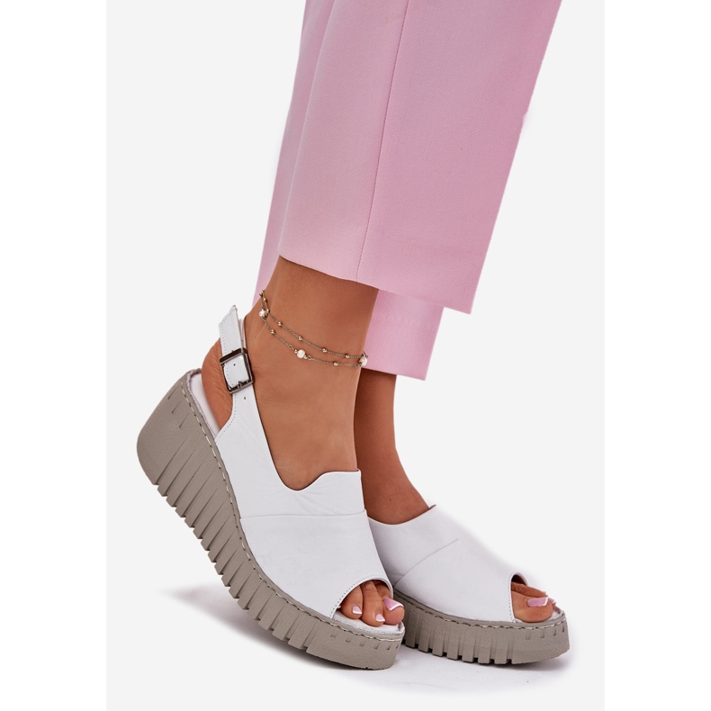 ARTIKER Frauensandalen aus natürliches Leder für einen Keilartker 54C0786 Weiß 1