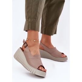 ARTIKER Frauensandalen aus natürliches Leder für einen Keilartker 54C0788 Dunkler Beige 2