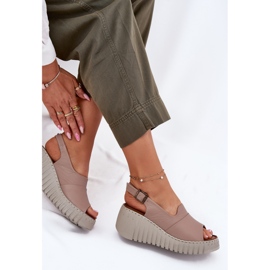 ARTIKER Frauensandalen aus natürliches Leder für einen Keilartker 54C0788 Dunkler Beige 7