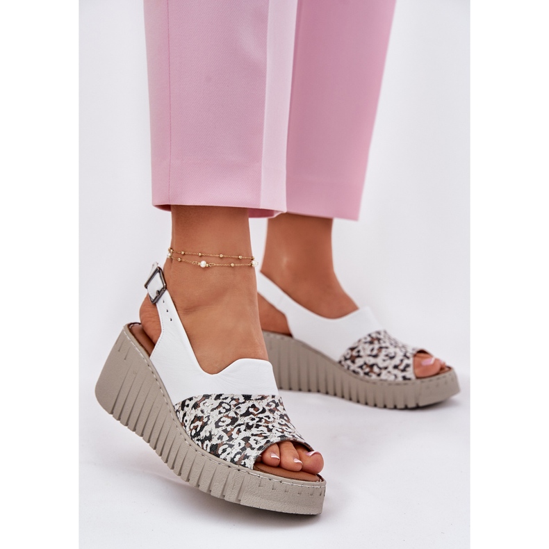 ARTIKER Frauensandalen aus natürlichen Leder auf Keilartker 56C0958 Weiß 2