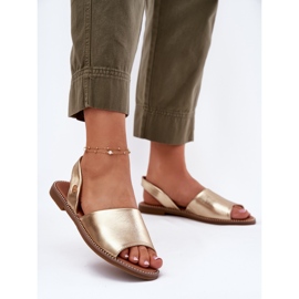 EVento Flach -heelierte Frauen Sandalen Öko -Leder golden 2