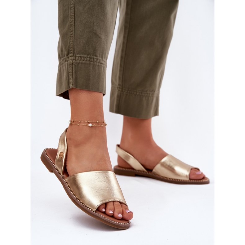 EVento Flach -heelierte Frauen Sandalen Öko -Leder golden 2